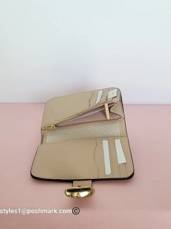 COACH Tabby Hammered C Logo Smooth Leather MD Bifold Wallet – Cream color⭐ - Picture 11 of 16